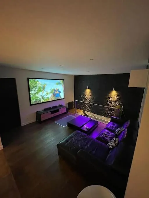 Super Souplex Cinema 4k 15 * Παρίσι